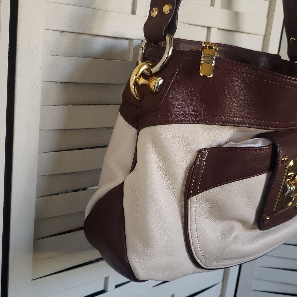B. Makowsky Brown and Cream Shoulder Bag - Picture 2 of 8